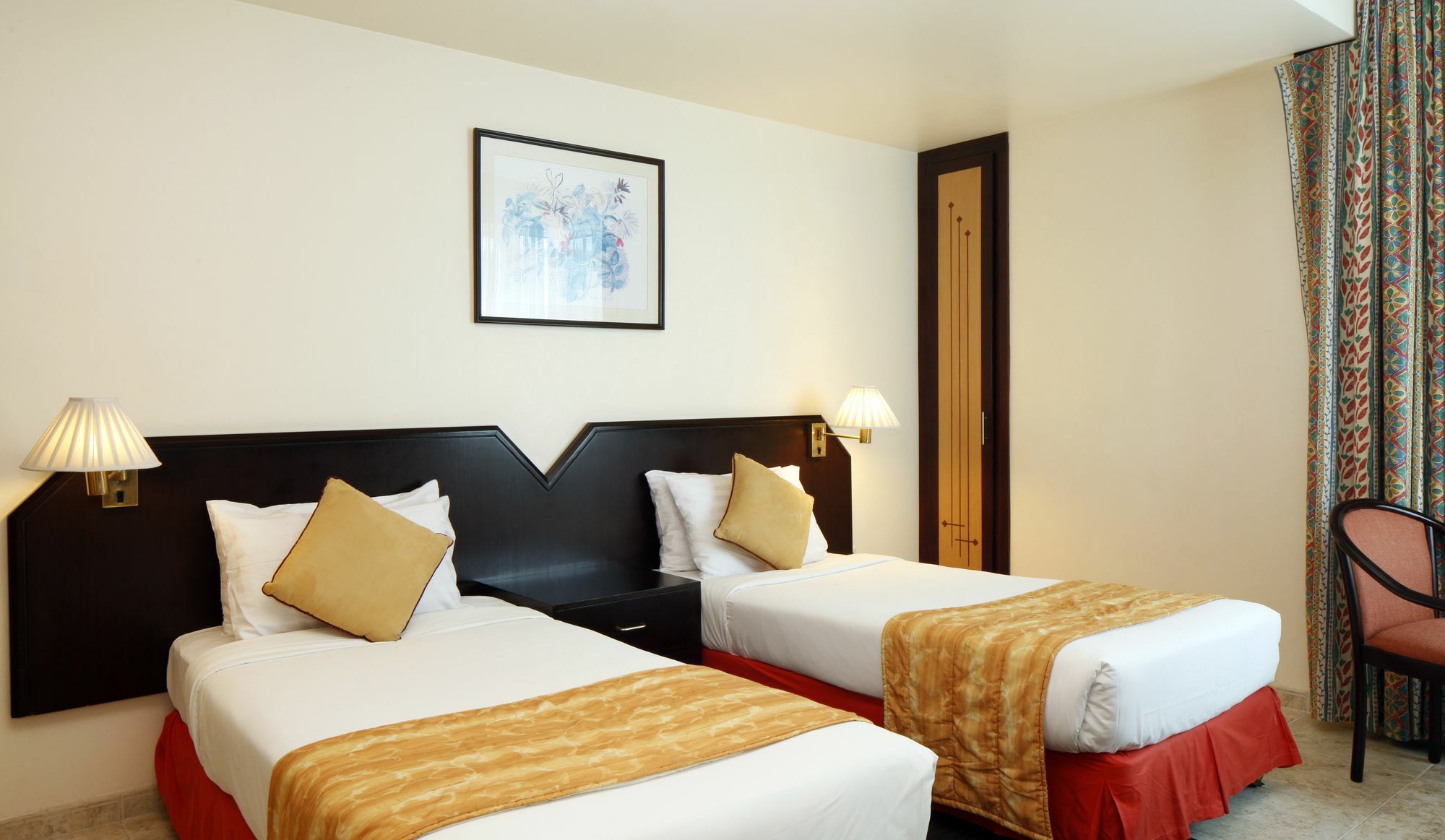Avari Hotel Apartments - Al Barsha Dubaj Kültér fotó